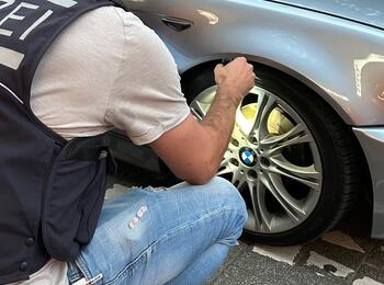 Insgesamt wurden bei der Kontrolle 186 Fahrzeuge und 215 Personen kontrolliert.