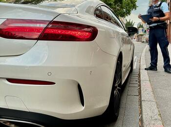 Die Zusammenarbeit zwischen Polizei und Stadt Mannheim wurde weiter intensiviert, sodass im Jahr 2025 sieben gemeinsame Kontrollen im Stadtgebiet Mannheim erfolgten.