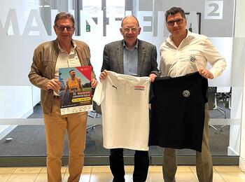 Auf dem Foto: Die Organisatoren der Turniere, Dr. Kostas Cafaltzis (Mannheim Masters) und Rüdiger Harksen (BAUHAUS Junioren-Gala, MTG).