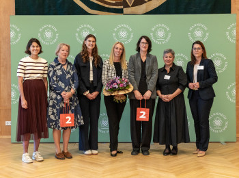 Dr. Leah Zimmerer, Prof. Dr. Merith Niehuss, ehem. Präsidentin der Universität der Bundeswehr, Dr. Victoria Meil, Prof. Dr. Alexandra Niessen-Ruenzi, Lehrstuhlinhaberin allg. BWL und Corporate Governance, Universität Mannheim, Meike Hoppe, Leiterin des Referats Wirtschaft und Gleichstellung im Ministerium für Wirtschaft, Handwerk und Tourismus des Landes Baden-Württemberg, Zahra Deilami, Gleichstellungsbeauftragte der Stadt Mannheim und Isabella Fambach aus dem Team der Gleichstellungsbeauftragten (v.l.n.r.