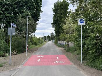 Ausbau Fahrradstraße „Auf den Ried“ (Vogelstang, 2025)