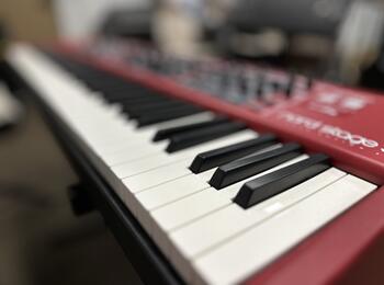 Tastatur eine E-Pianos