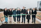 Eröffneten heute den FRANKLIN Steg (v.l.n.r.):  MWSP-Geschäftsführer Karl-Heinz Frings, Bau-Bürgermeister Ralf Eisenhauer, MWSP-Geschäftsführer Achim Judt, Oberbürgermeister Christian Specht, Bundesverkehrsminister Patrick Schnieder, Erste Bürgermeisterin Prof. Dr. Diana Pretzell, Finanz-Bürgermeister Dr. Volker Proffen