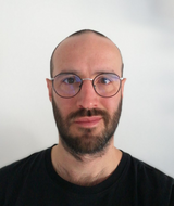 Kein Patent auf Hoffnung – Wie Public Pharma den Weg aus dem MS-Pharma-System aufzeigt