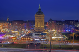 Mannheimer Weihnachtsmarkt am Wasserturm