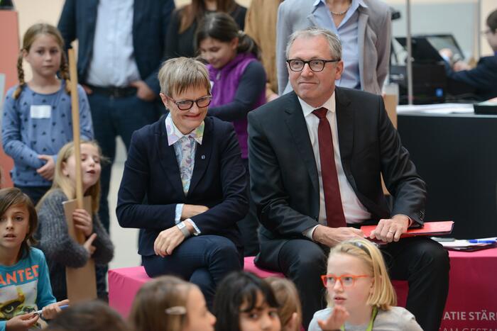 OB Dr. Kurz und Dr. Lorenz beim Kindergipfel 2018 