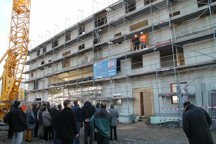 Wespin-Torhaus2- außen