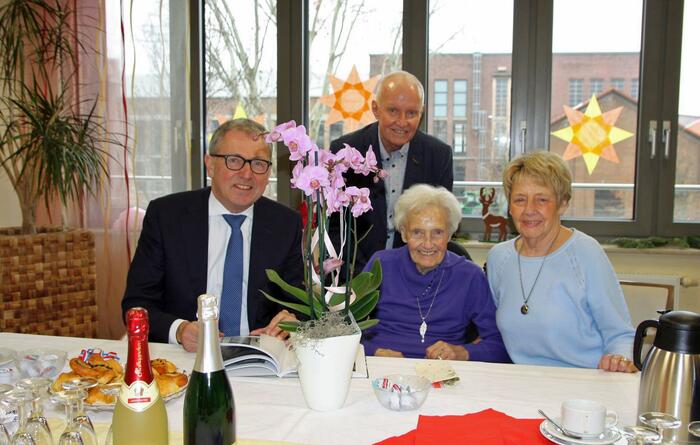 Geburtstagsfeier der ältesten Bürgerin Mannheims