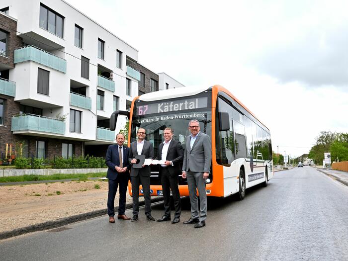 Zwei elektrische Buslinien starten in Mannheim