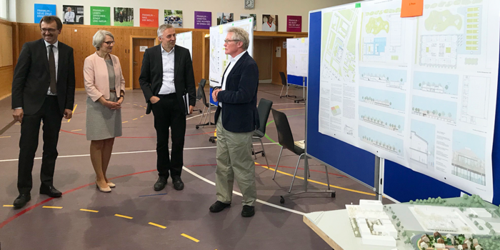 Karl-Heinz Frings, Bürgermeisterin Dr. Ulrike Freundlieb, Klaus Elliger und Arno Lederer