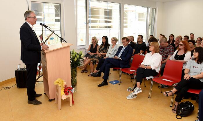 Einweihung des Kinderhauses Sickinger