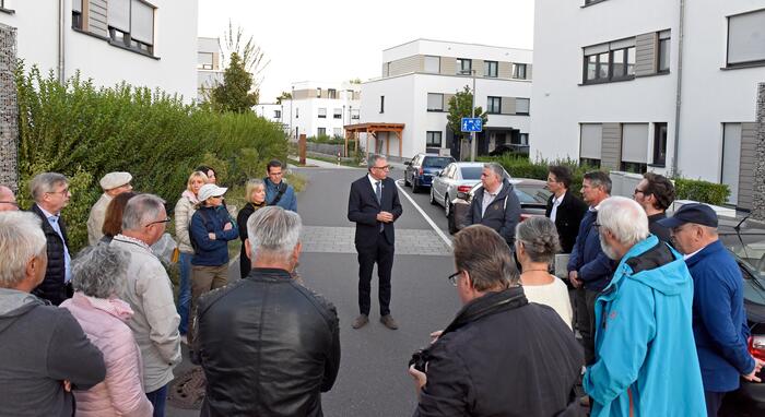 Rundgang des Oberbürgermeisters in Rheinau