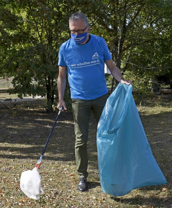 OB Dr. Peter Kurz beim Freiwilligentag der Metropolregion Rhein Neckar