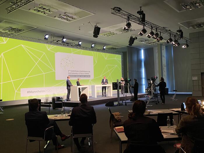 OB Dr. Peter Kurz  in der ICLEI-Konferenz