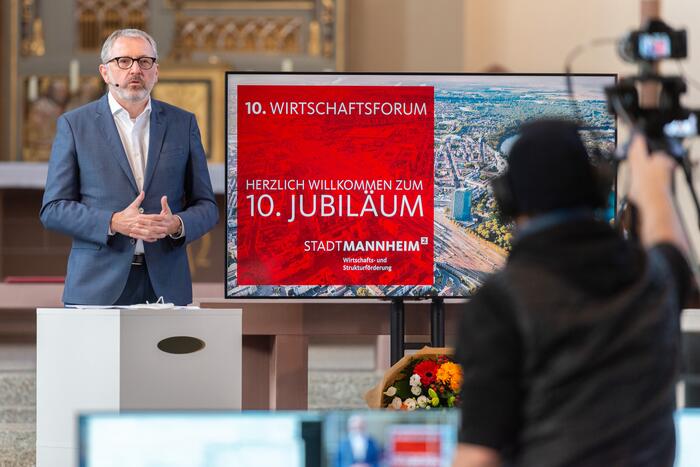 10. Wirtschaftsforum - OB Dr. Kurz