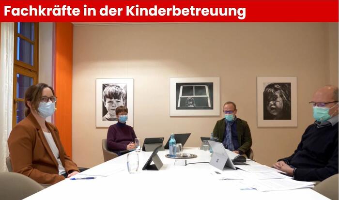 Online-Dialog mit pädagischen Fachkräften