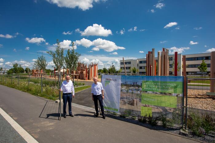 Eröffnung des American Landscape Spielplatzes 