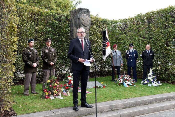 Gedenkfeier 40 Jahre Hubschrauberunglück