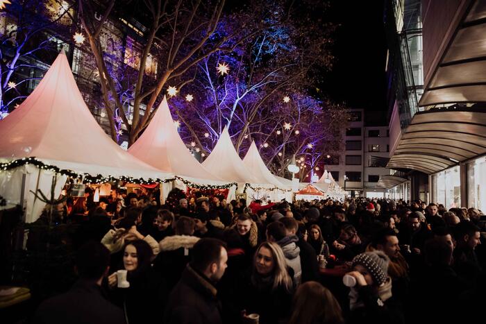Der besondere Weihnachtsmarkt auf den Kapuzinerplanken