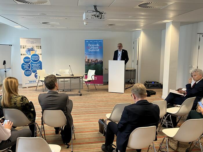 OB Dr. Kurz beim internationalen Städtegipfel BrusselsUrban Summit (01)