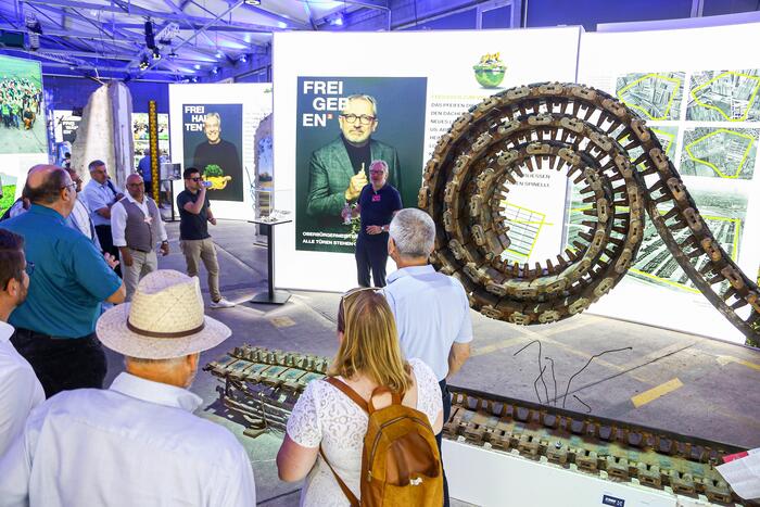 Bürgermeisterrundgang auf der BUGA(01)
