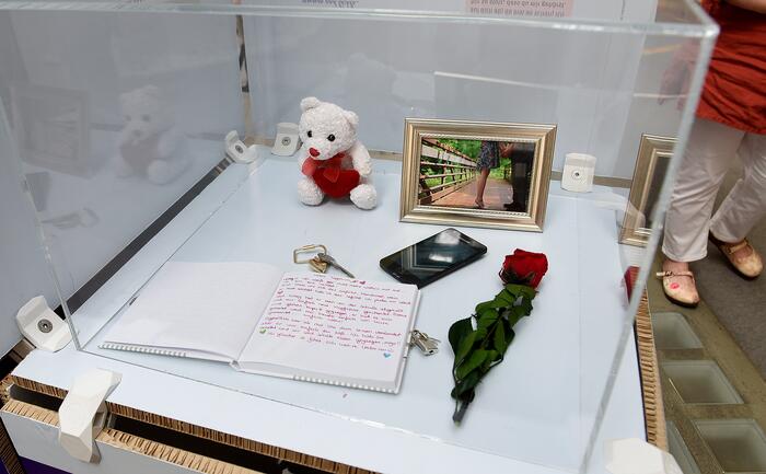 Ausstellung „Loverboys und Loverboy-Methode“ in der Zentralbibliothek der Stadt Mannheim