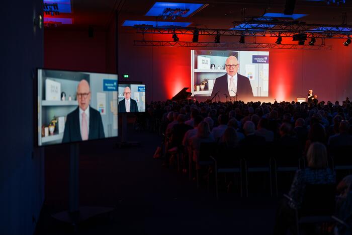 Verabschiedung von Oberbürgermeister Dr. Peter Kurz (06)