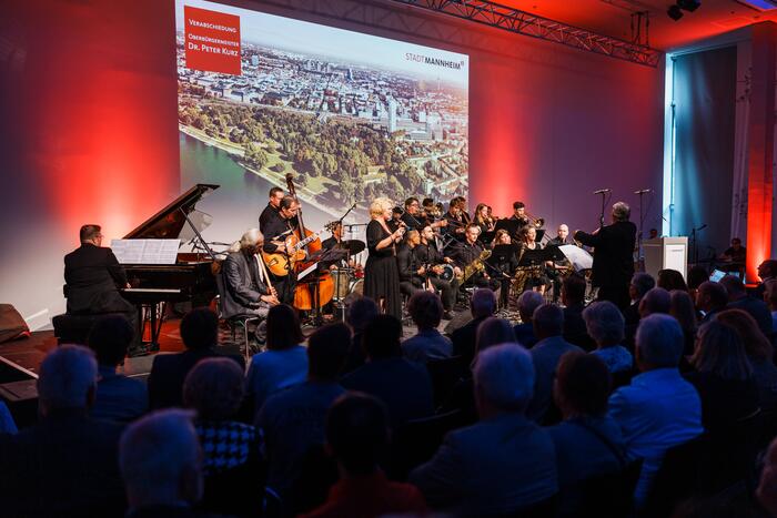 Verabschiedung von Oberbürgermeister Dr. Peter Kurz (06)