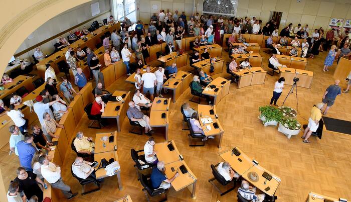 Die Wahlergebnispräsentation im Ratssaal