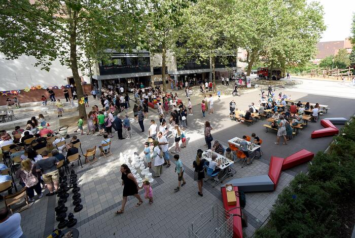 Seckenheimschule_Schulhof