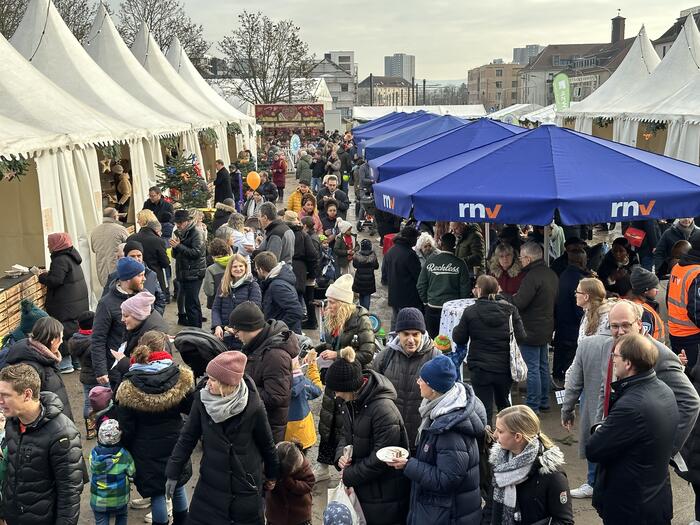 Bürgerfest zur Einweihung der Linie 16