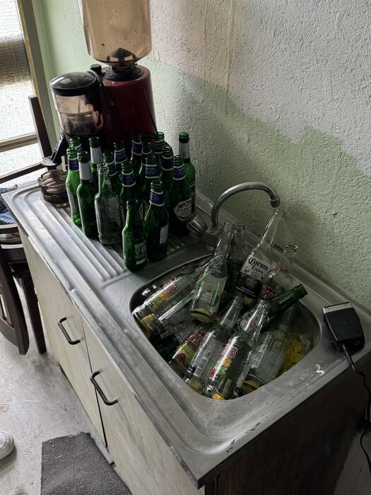 Bei zwei Kontrollen wurde unzureichende Küchen-Hygiene bemängelt. Dies wurde direkt an die Lebensmittelüberwachung weitergeleitet.