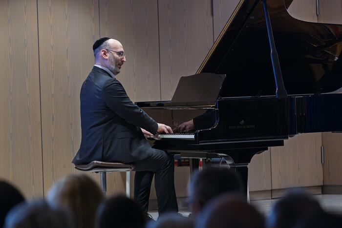 Gedenkveranstaltung für die Opfer des Nationalsozialismus 2025 (09)