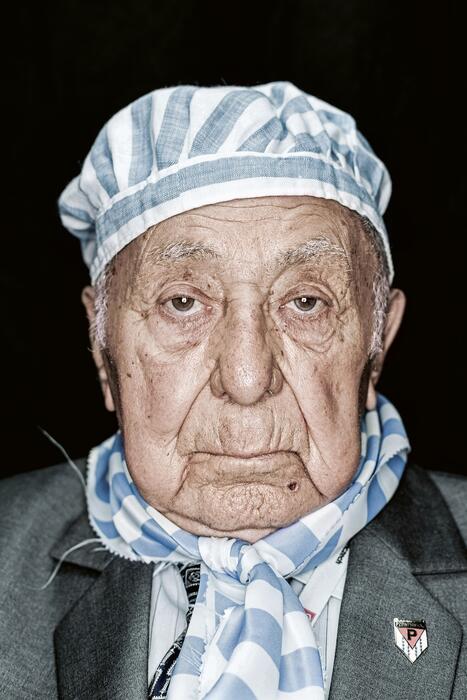 Zilli Schmidt - Ausstellung GEGEN DAS VERGESSEN von Luigi Toscano